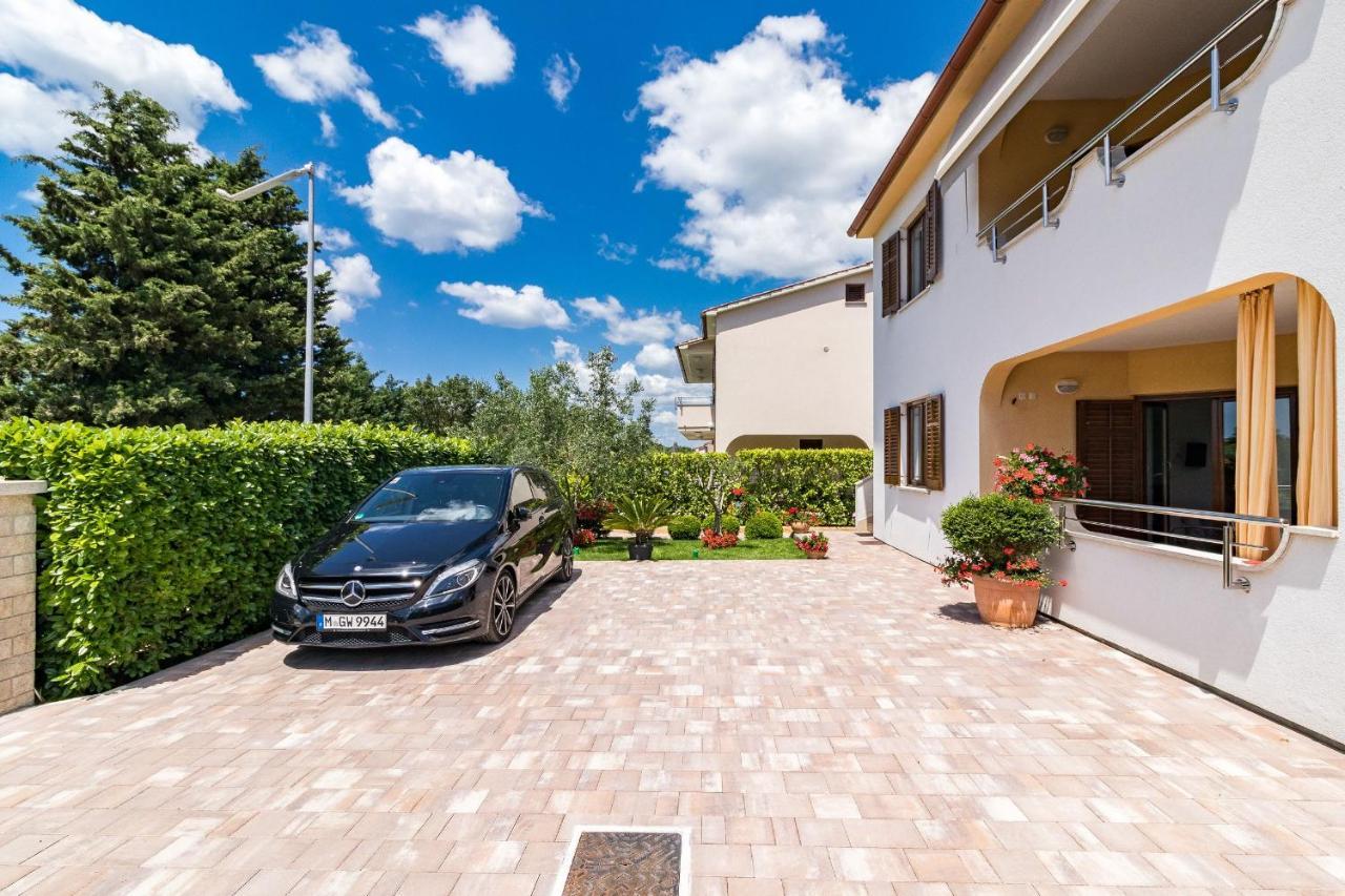 Apartman Mia Fažana Exterior foto